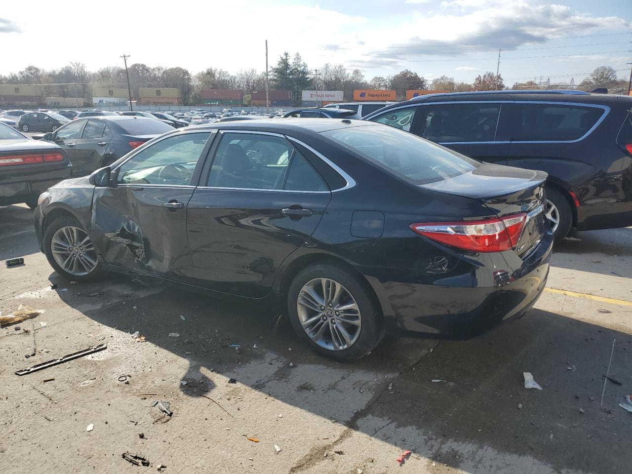 2016 Toyota Camry Se - Image 2