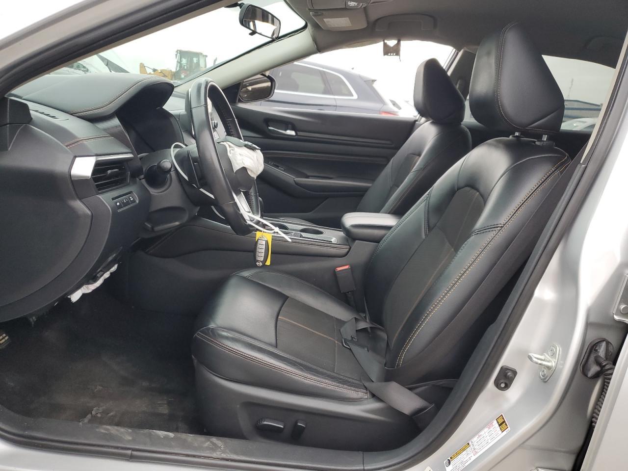 2019 Nissan Altima Sr - Image 7