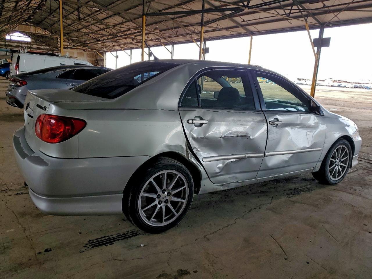 2003 Toyota Corolla Ce - Фото 3