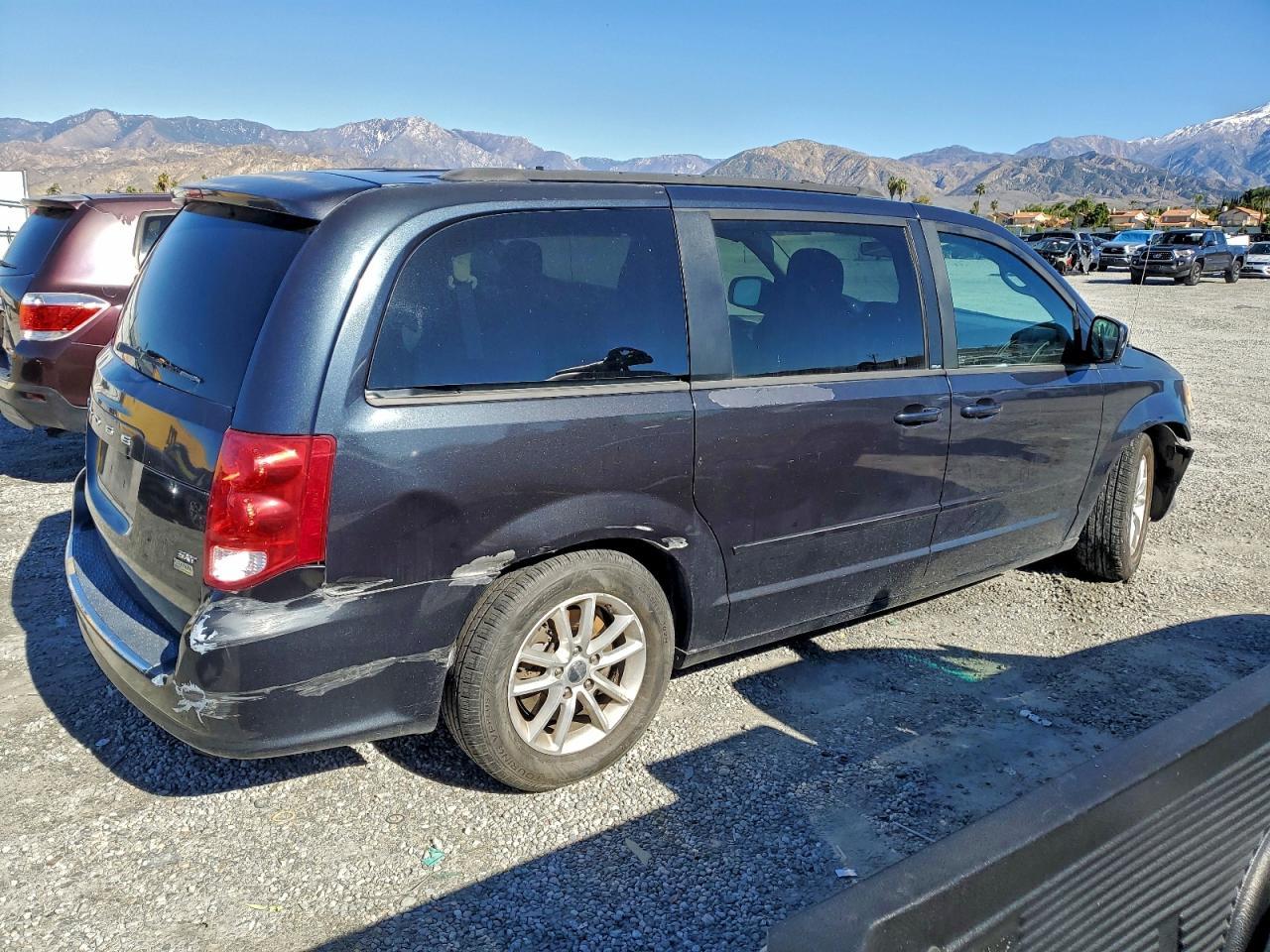 2014 Dodge Grand Caravan Sxt - Фото 3