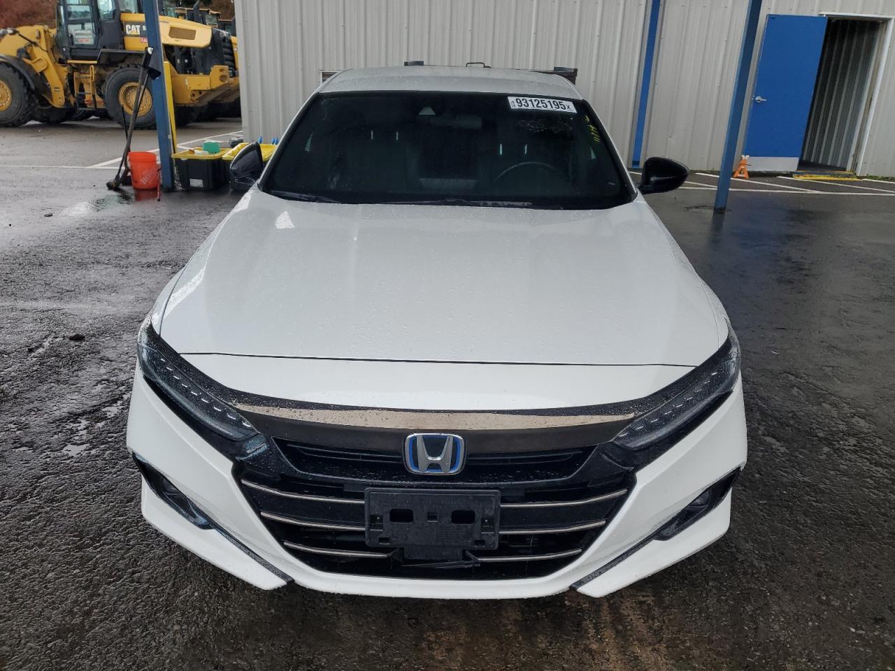 2022 Honda Accord Hybrid Sport - Image 5