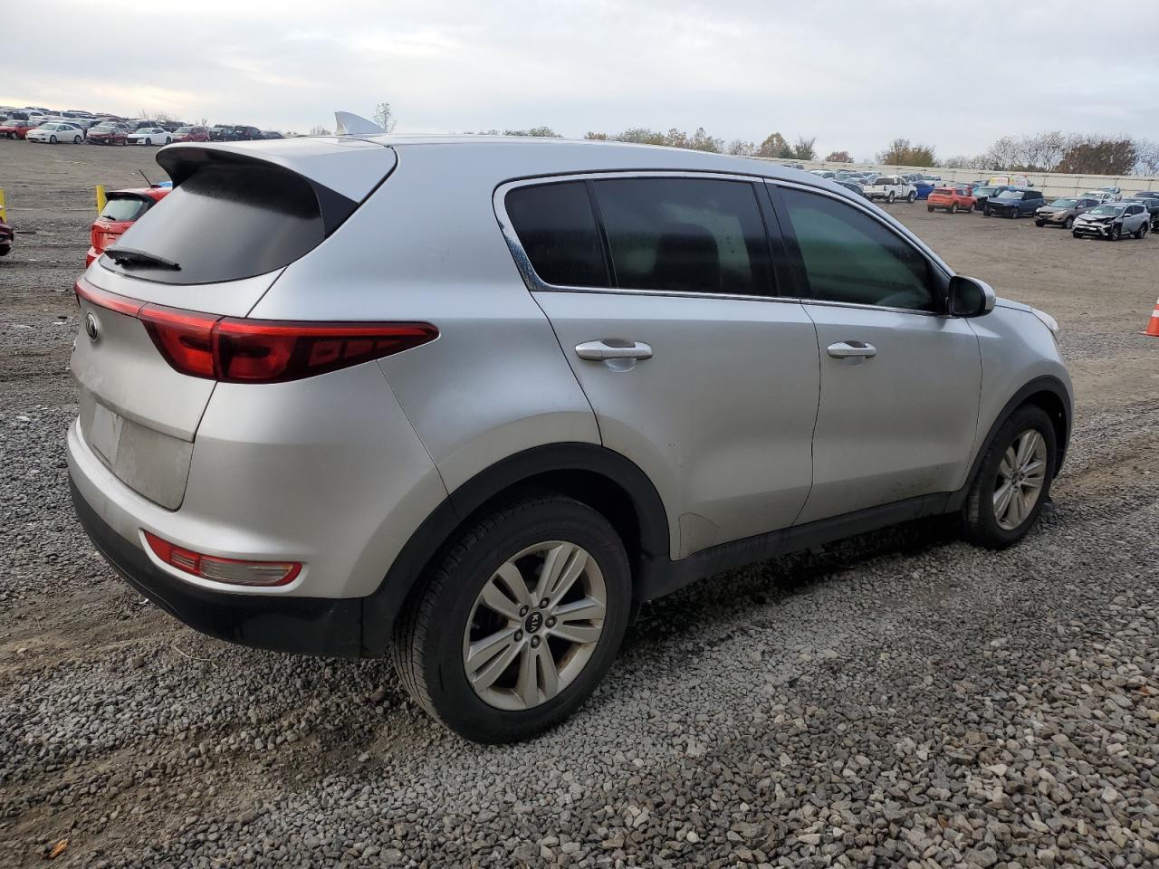 2017 Kia Sportage Lx - Фото 3