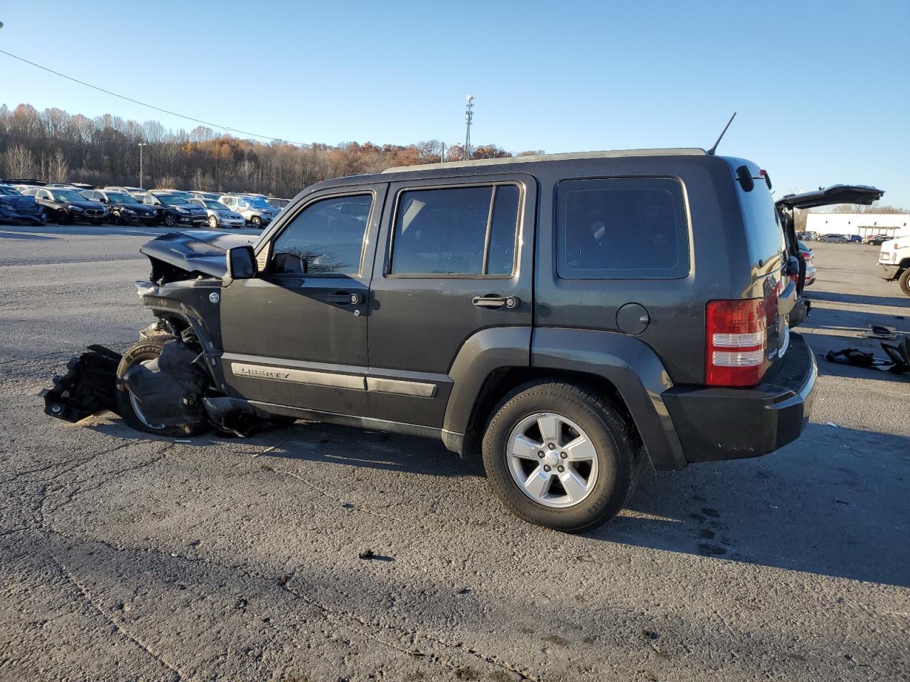 2011 Jeep Liberty Sport - Фото 2