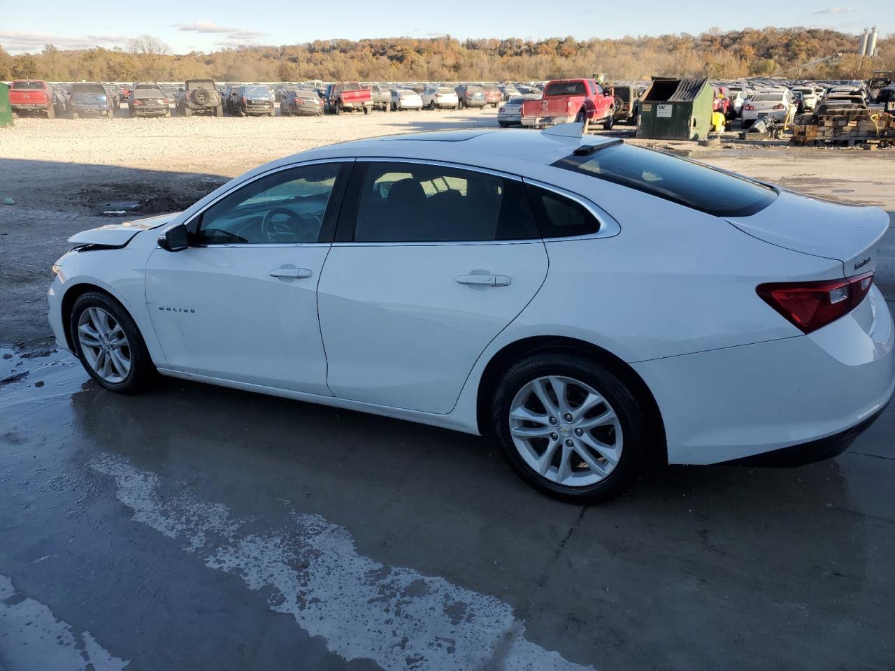 2018 Chevrolet Malibu Lt - Фото 2