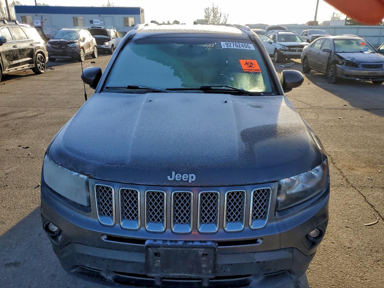 2017 Jeep Compass Latitude - Image 5