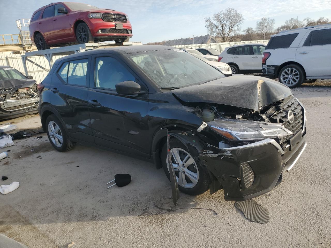 2025 Nissan Kicks Play S - Image 4