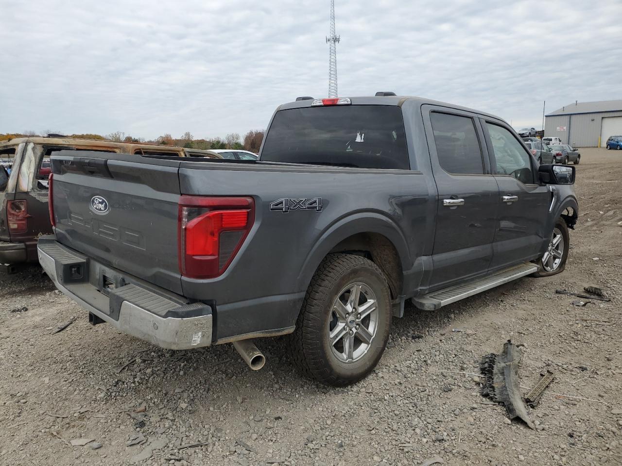 2025 Ford F150 Xlt - Фото 3