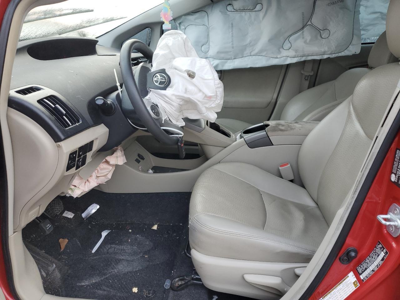 2015 Toyota Prius - Фото 7