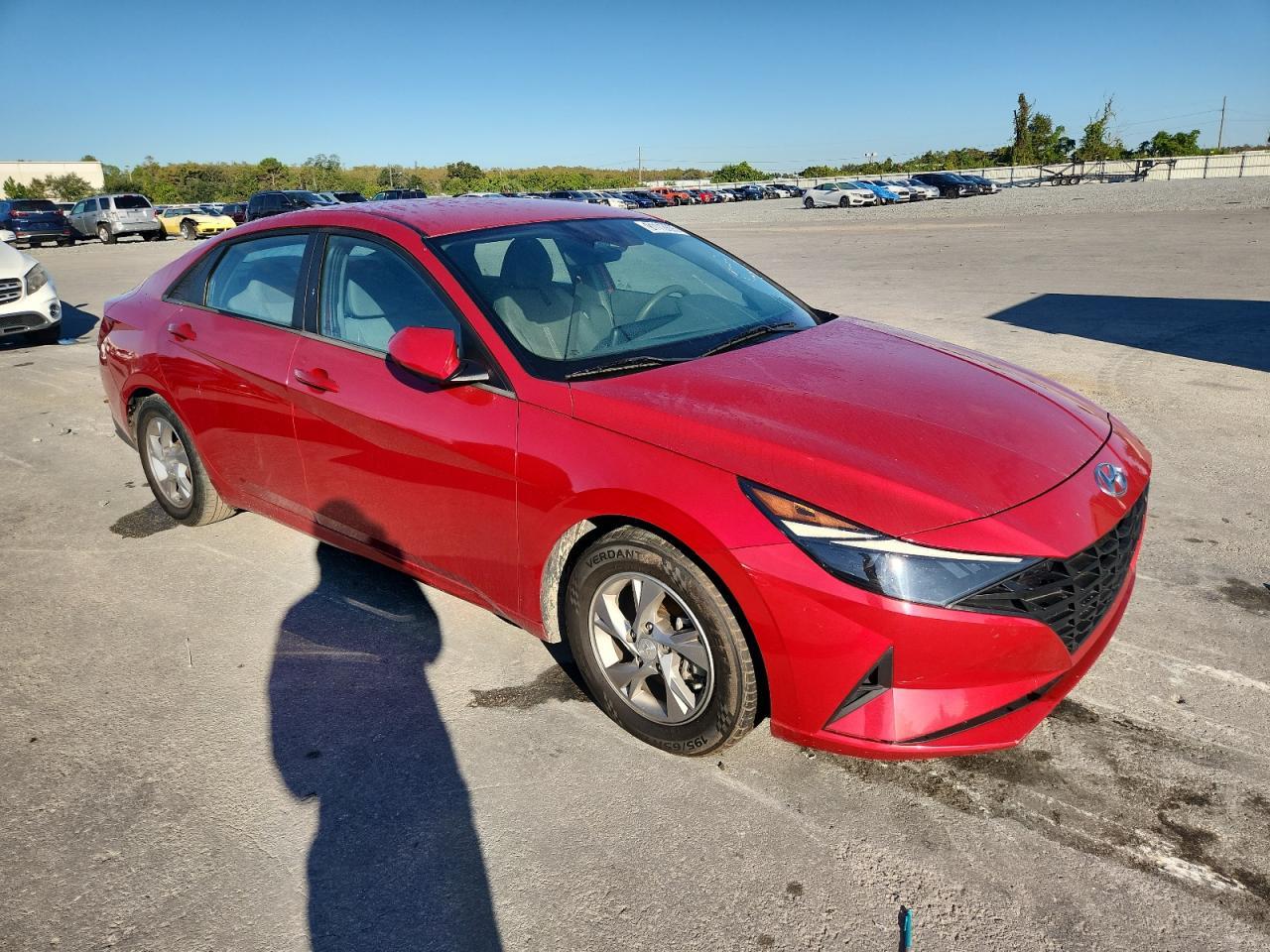 2021 Hyundai Elantra - Фото 4