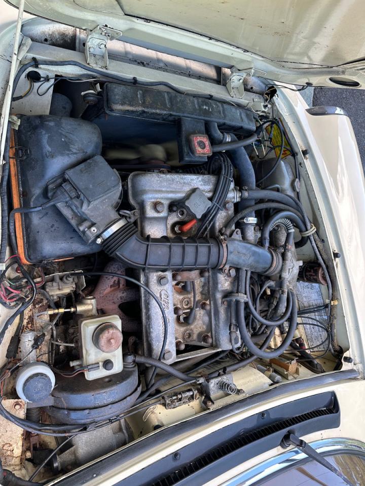 1982 Alfa Romeo Veloce 2000 Spider - Фото 7