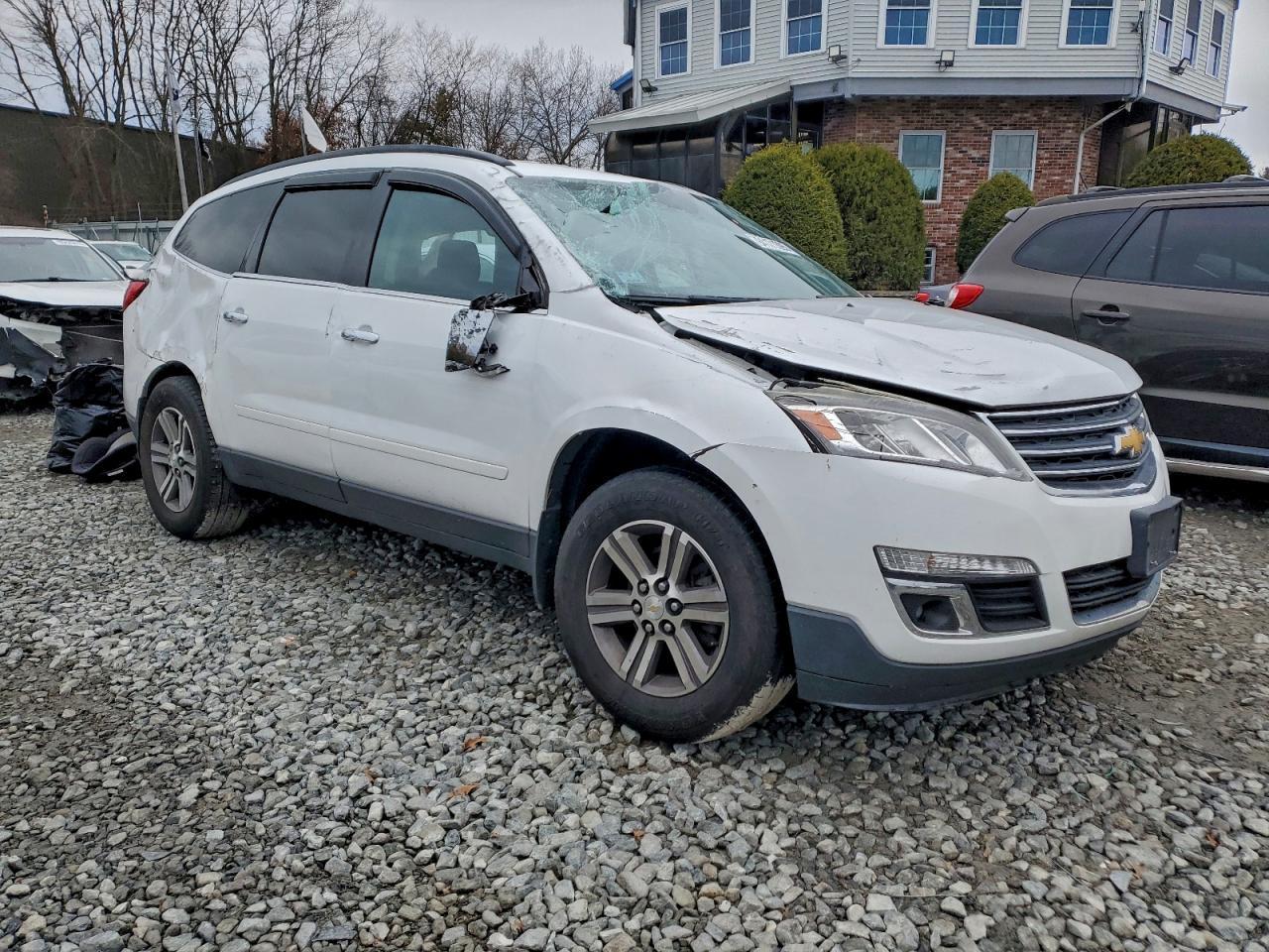 2017 Chevrolet Traverse Lt - Image 4