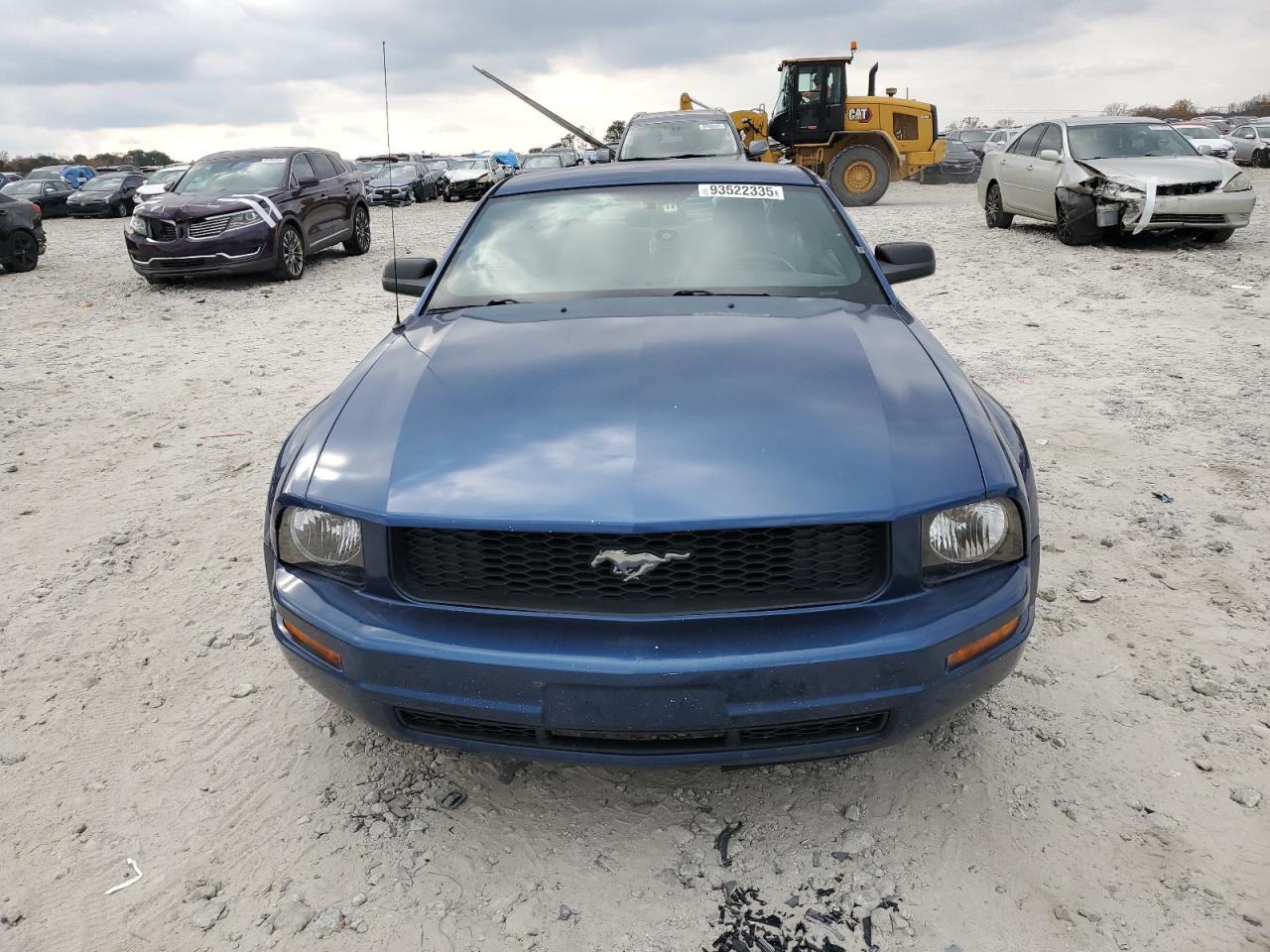 2007 Ford Mustang - Image 5