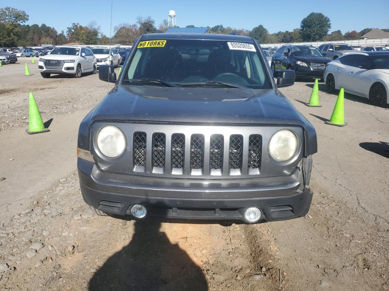 2014 Jeep Patriot Sport - Image 5