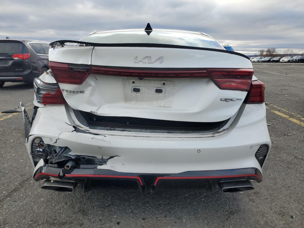 2024 Kia Forte Gt - Фото 6