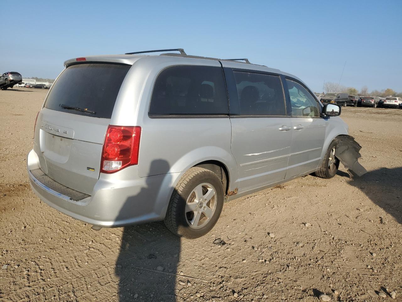 2012 Dodge Grand Caravan Sxt - Фото 3