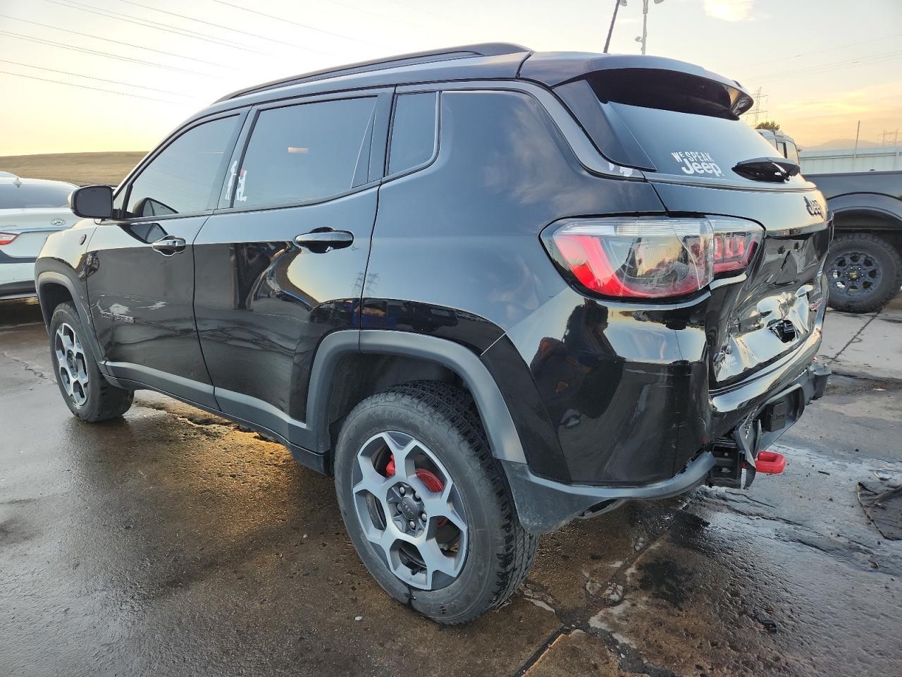 2022 Jeep Compass Trailhawk - Фото 2