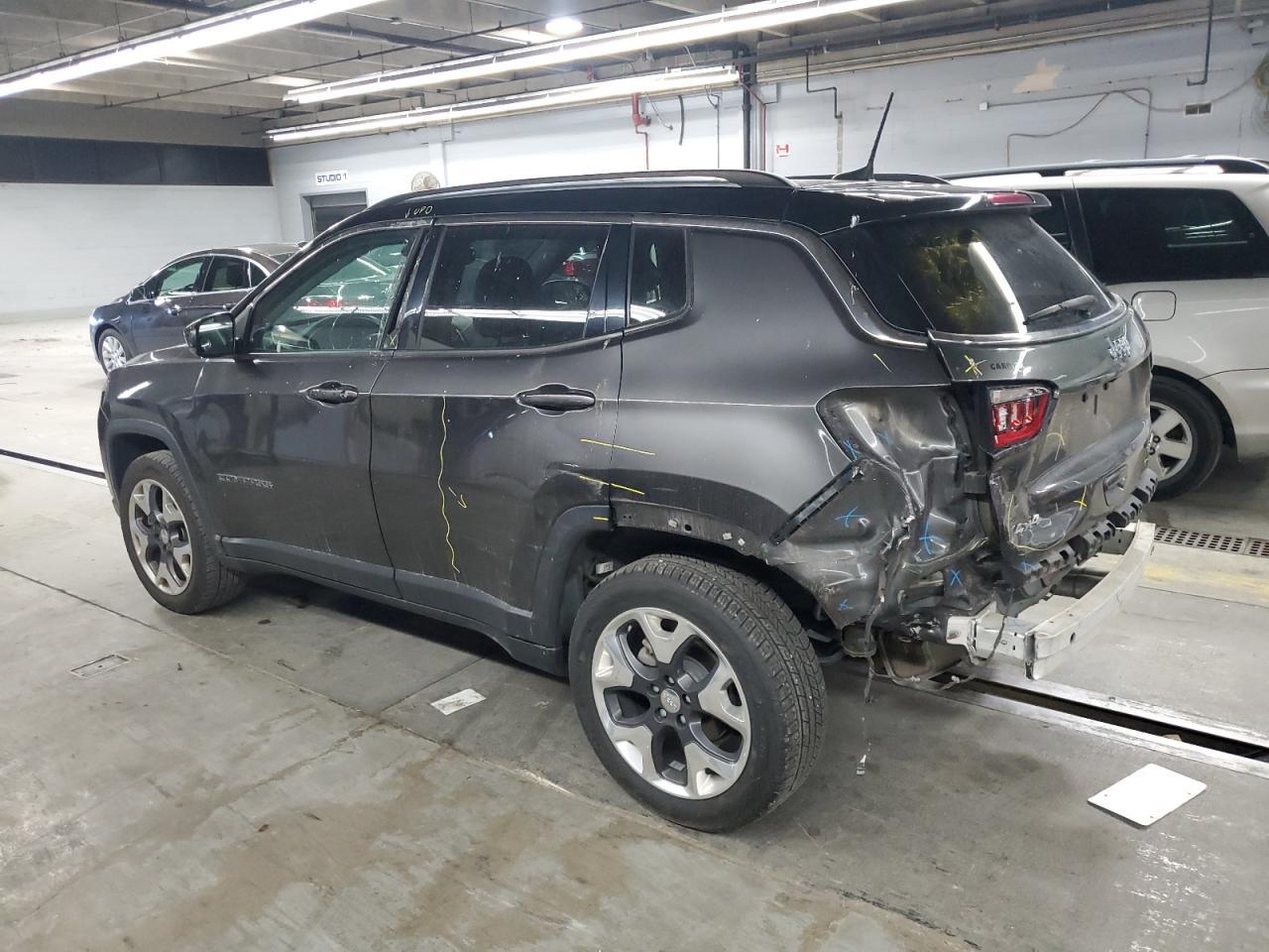 2018 Jeep Compass Limited - Фото 2