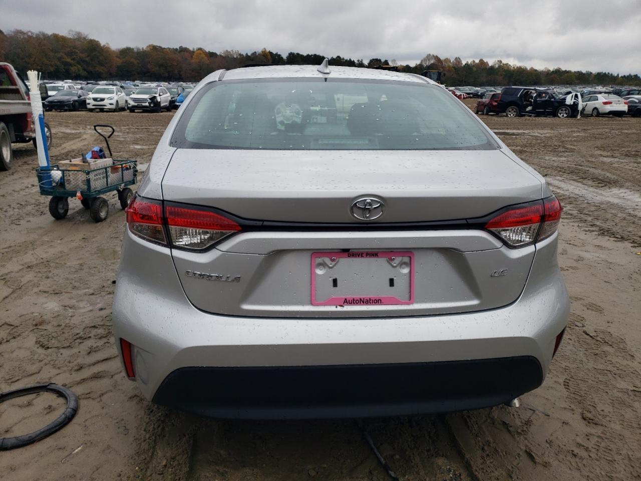 2025 Toyota Corolla Le - Фото 6