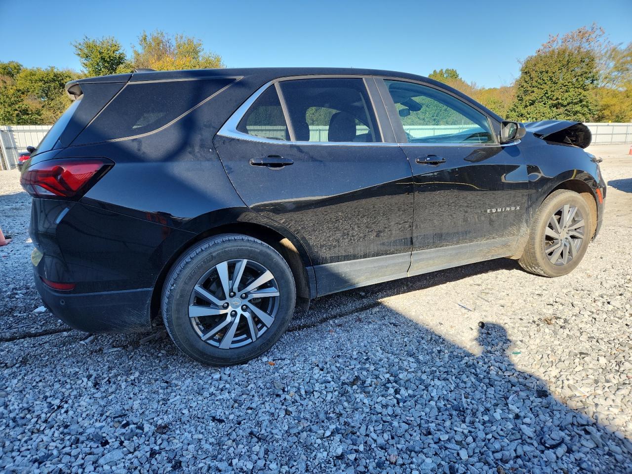 2022 Chevrolet Equinox Lt - Фото 3