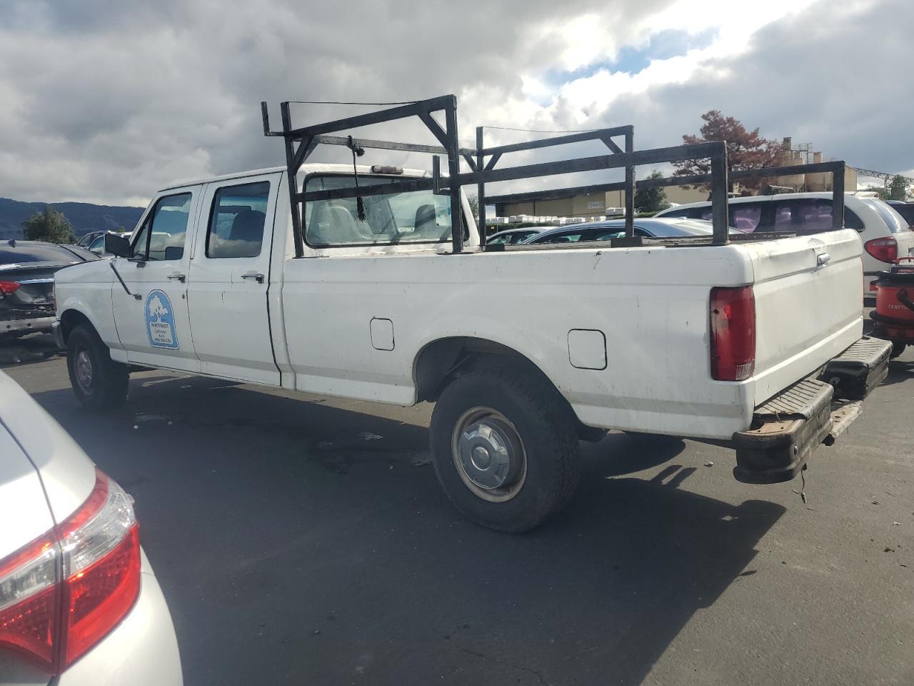 1997 Ford F350 - Фото 2