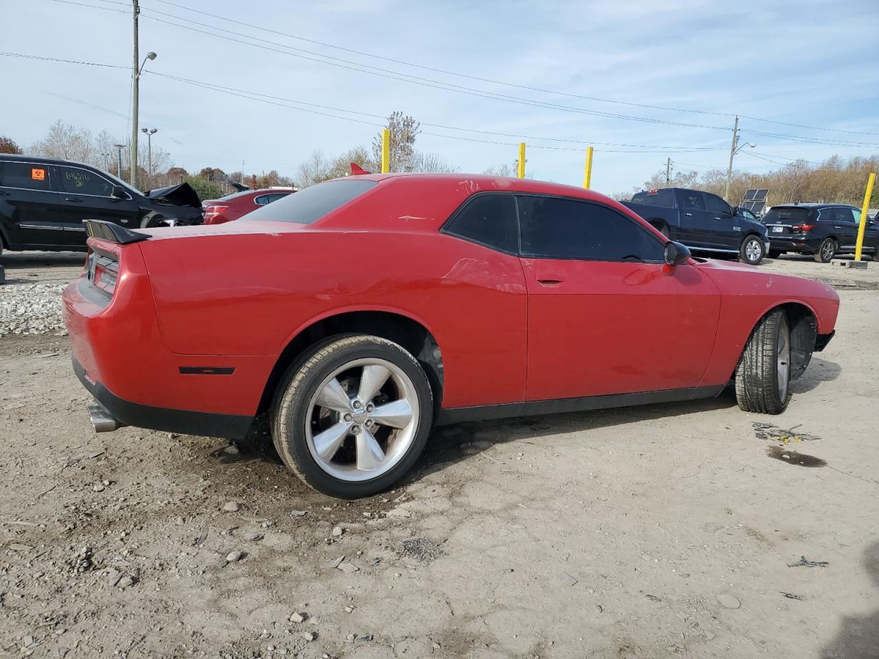 2015 Dodge Challenger Sxt Plus - Image 3