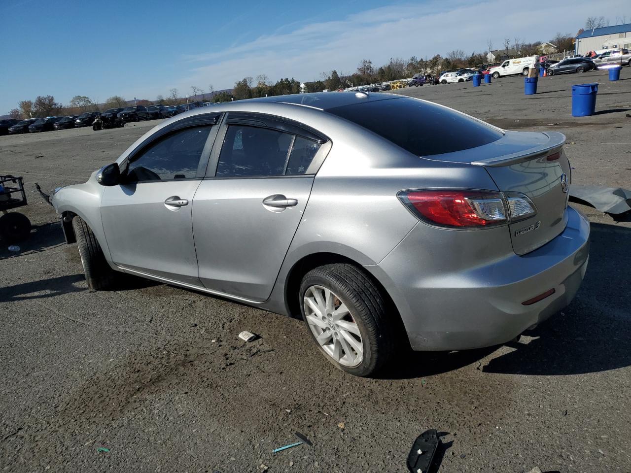 2010 Mazda 3 S - Image 2