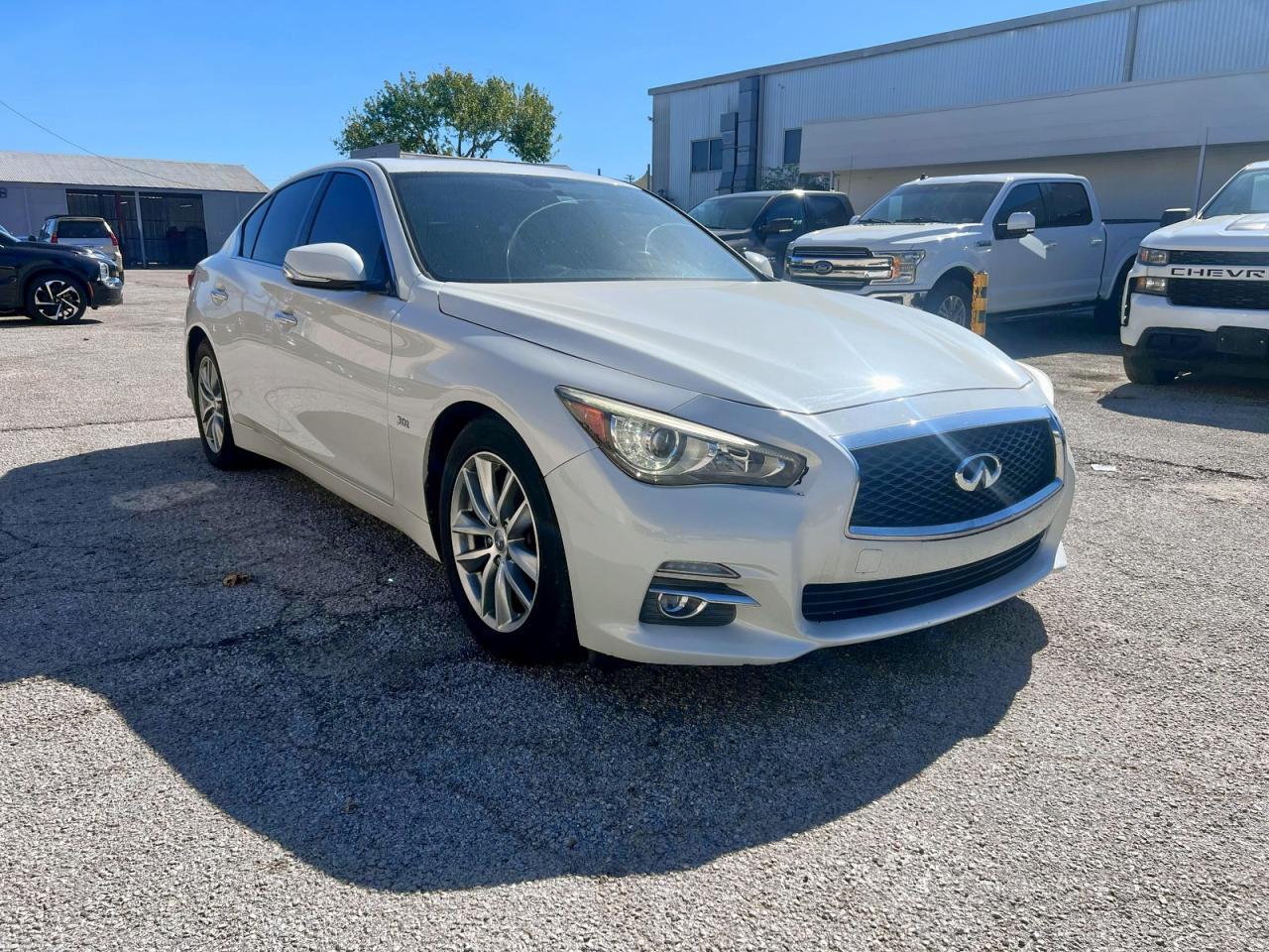 2018 Infiniti Q50 Luxe - Фото 2