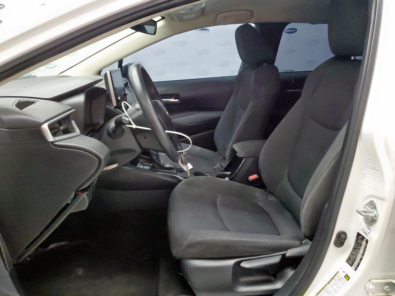 2021 Toyota Corolla Le - Image 7