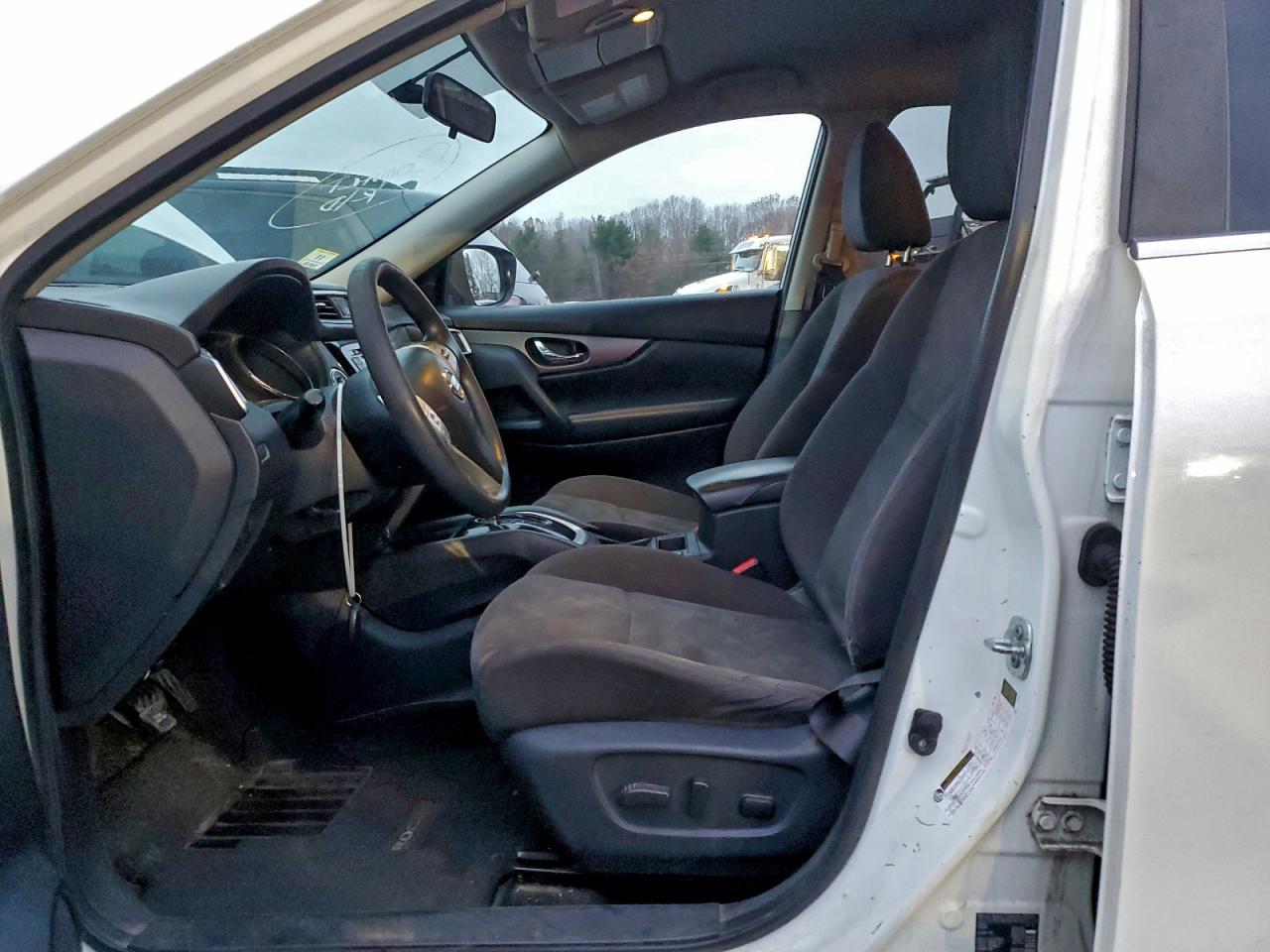 2016 Nissan Rogue S - Image 7