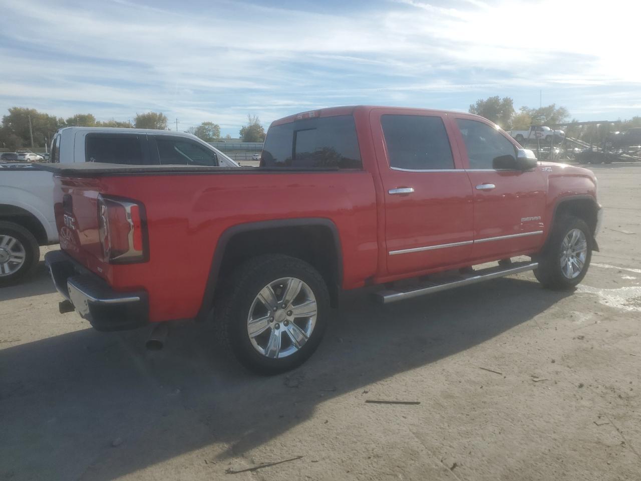 2017 GMC Sierra K1500 Slt - Фото 3