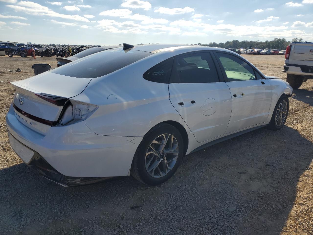 2021 Hyundai Sonata Sel - Фото 3