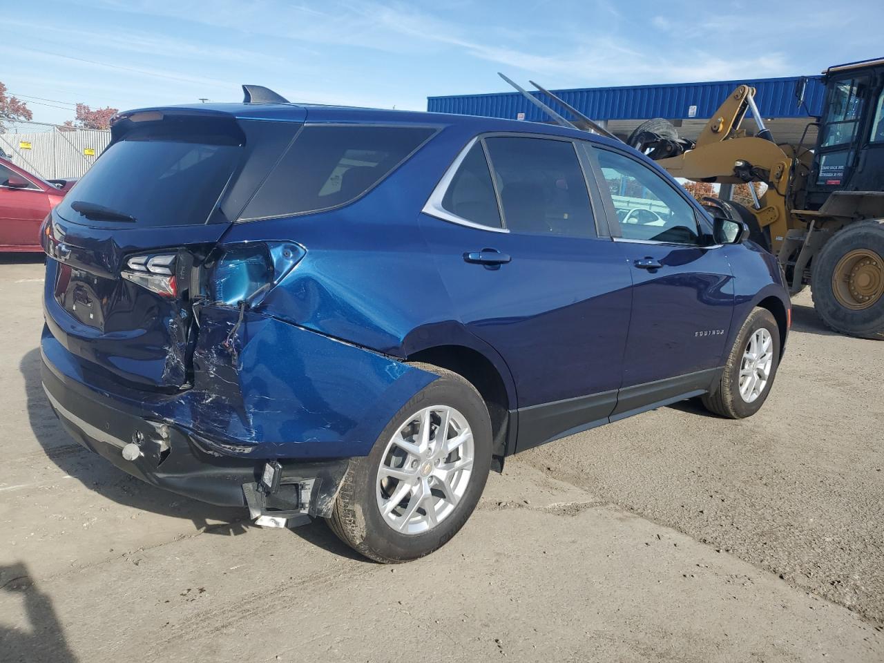 2023 Chevrolet Equinox Lt - Image 3