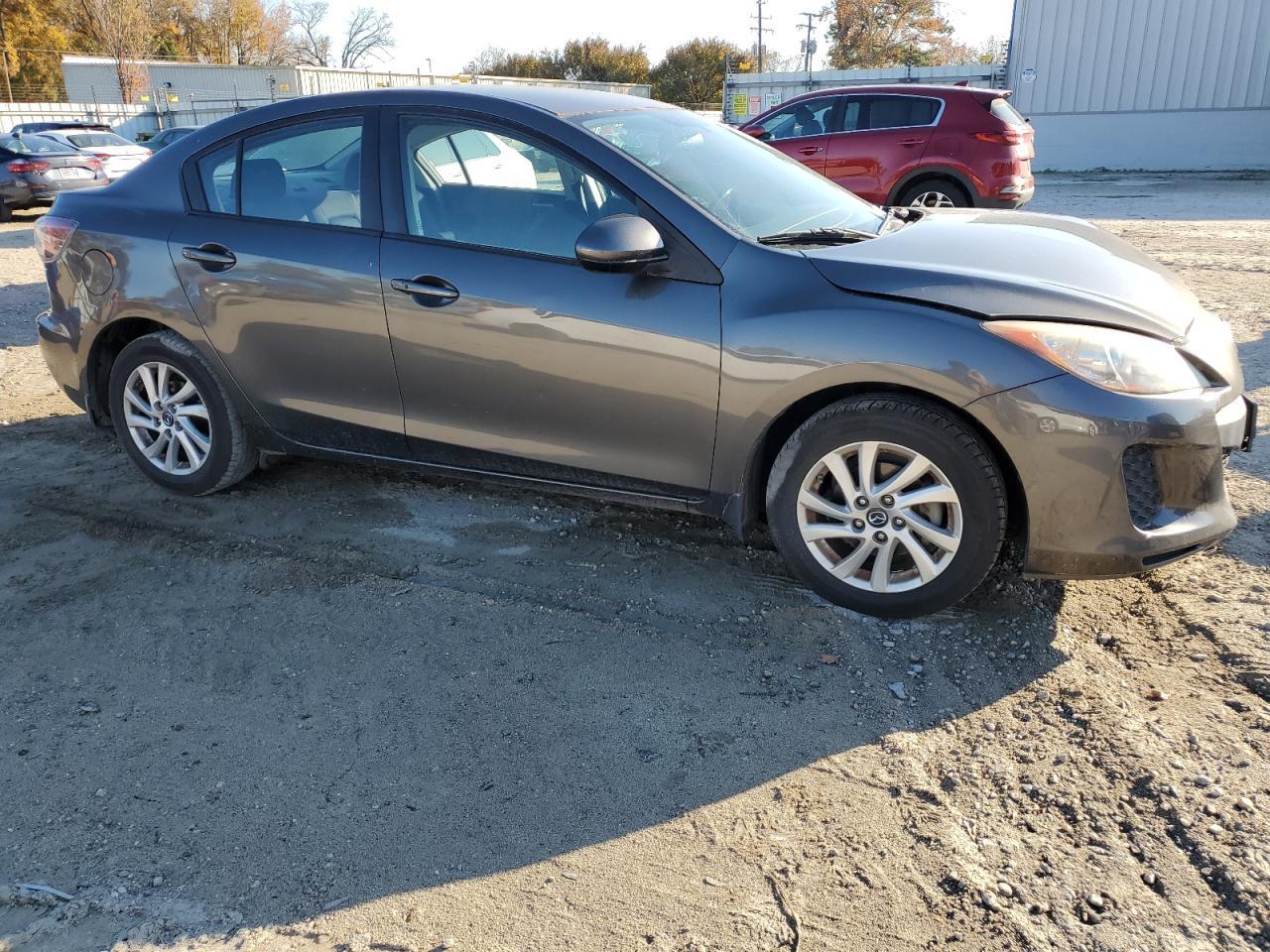 2013 Mazda 3 I - Фото 4