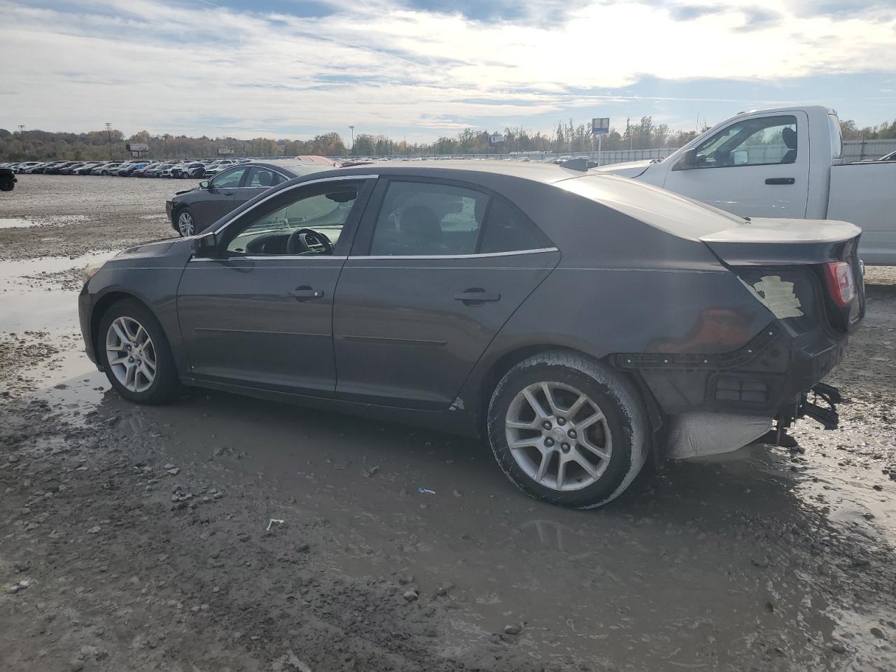 2013 Chevrolet Malibu 1Lt - Фото 2