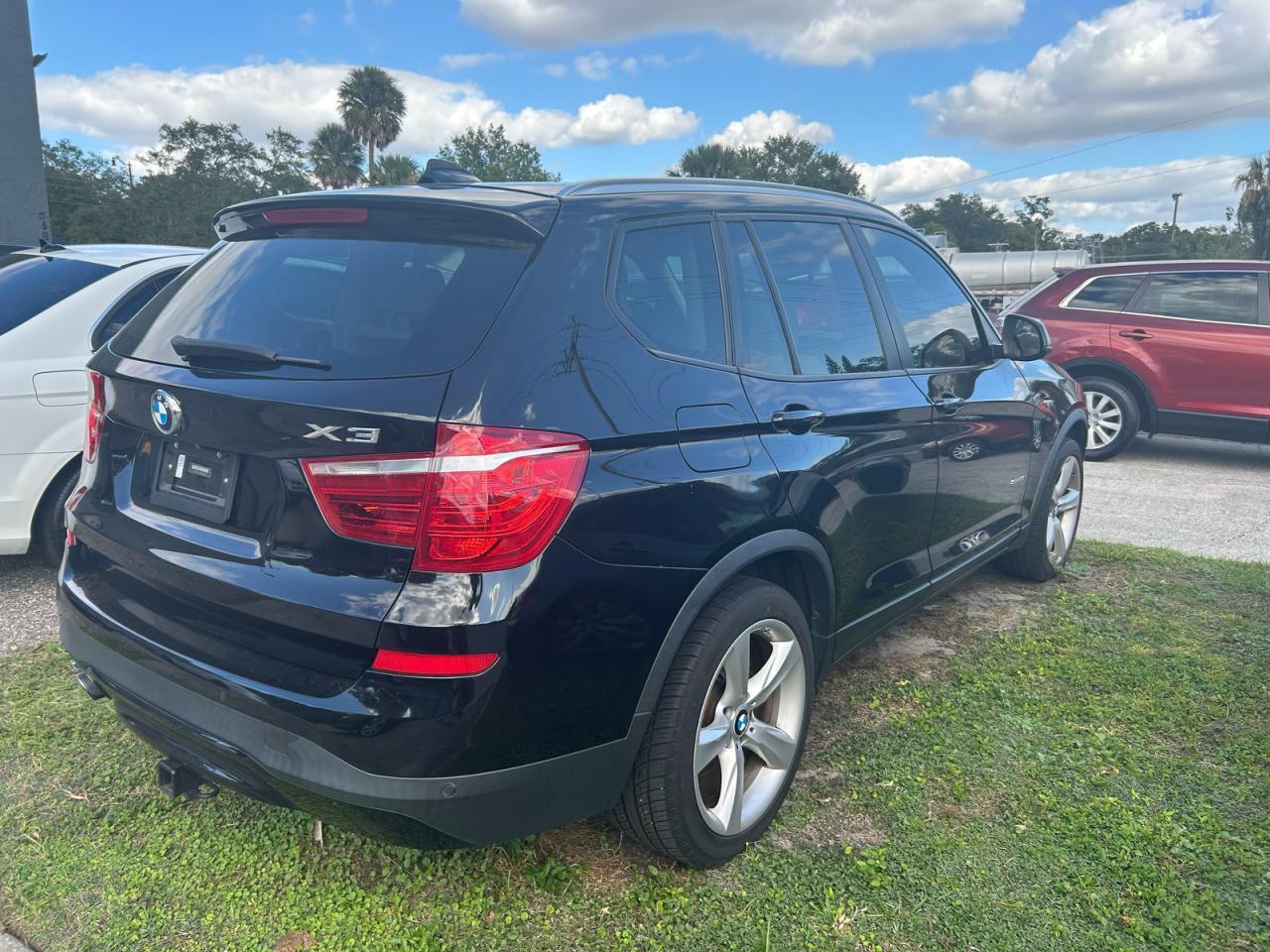 2017 BMW X3 Sdrive28I - Фото 4