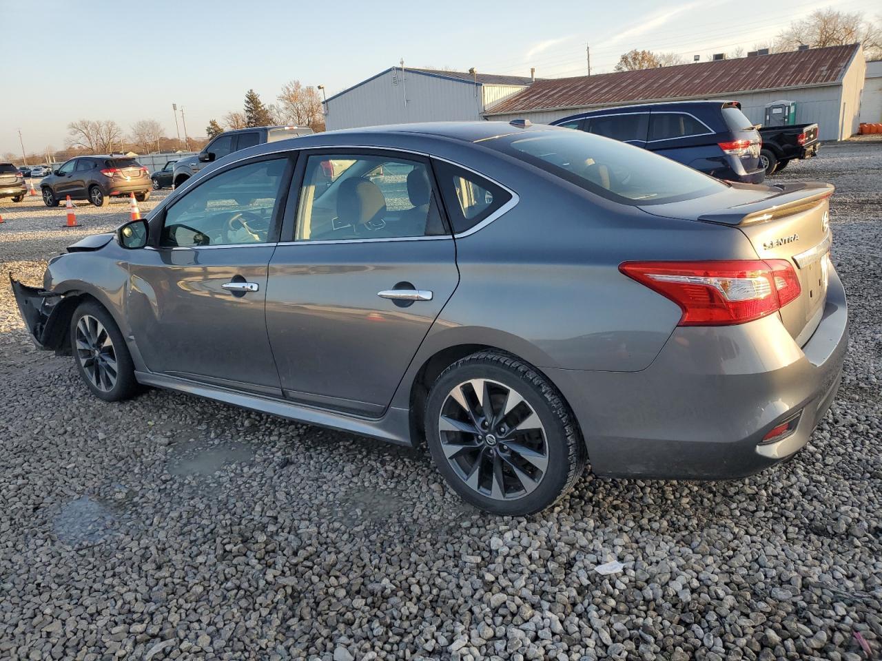 2018 Nissan Sentra Sr Turbo - Фото 2