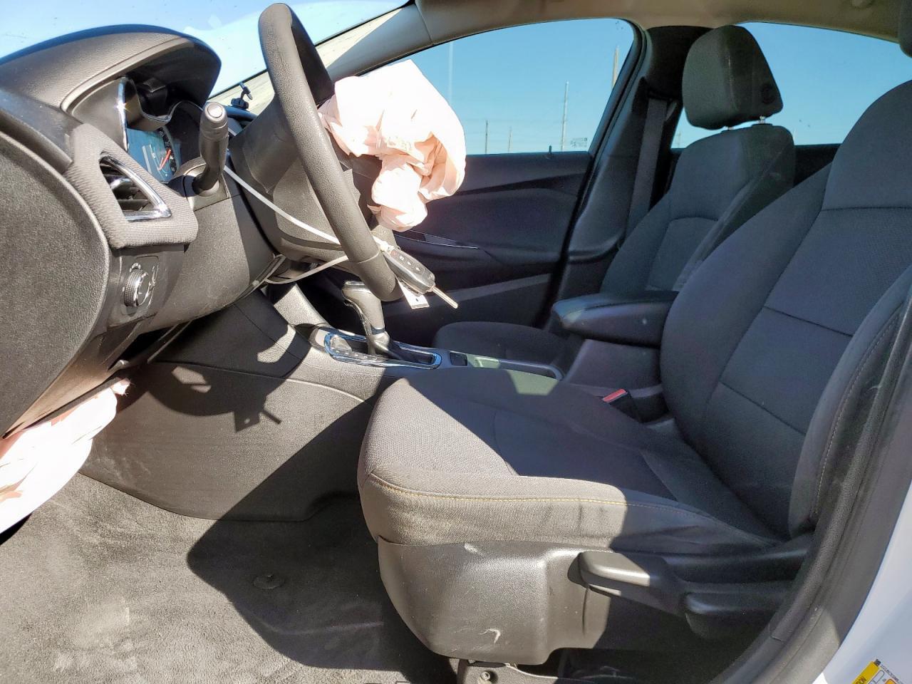 2018 Chevrolet Cruze Ls - Image 7