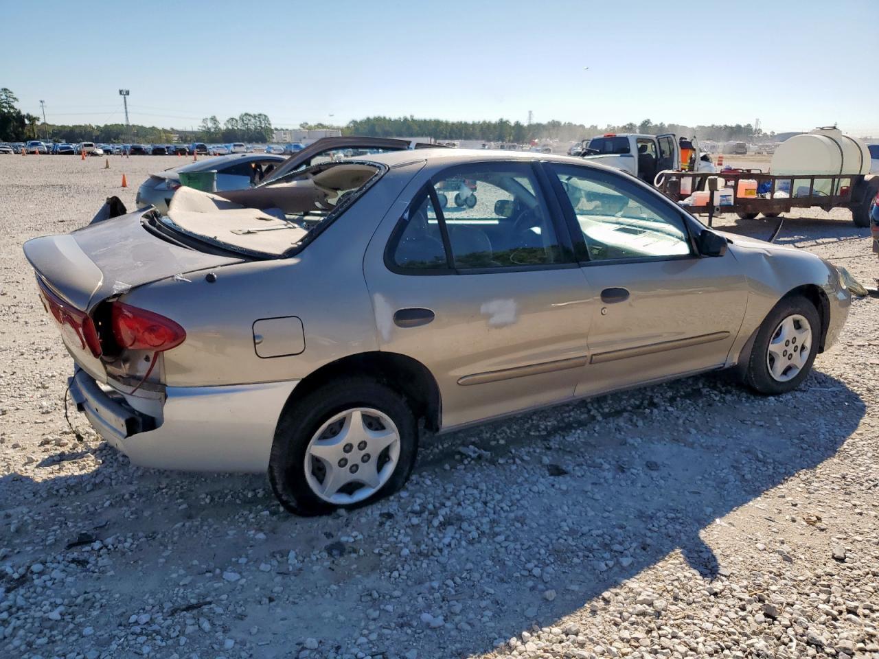 2004 Chevrolet Cavalier - Фото 3