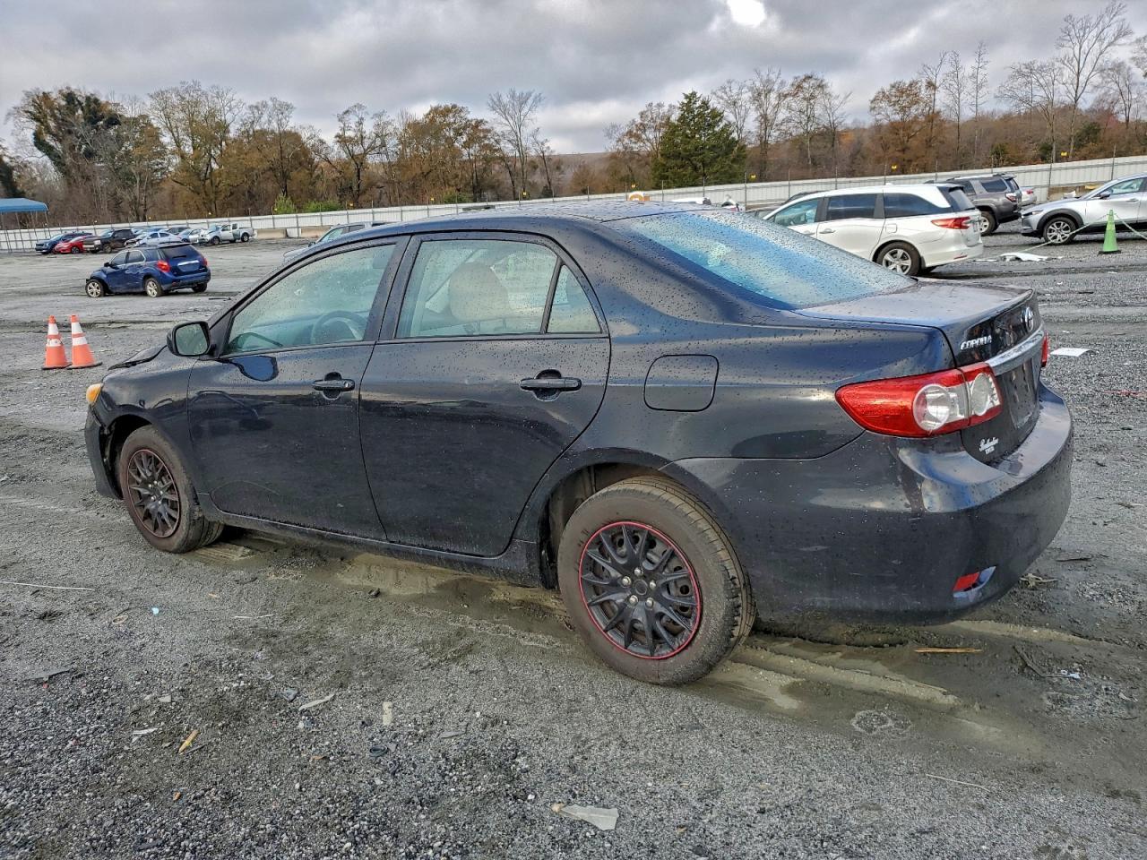 2013 Toyota Corolla - Image 2