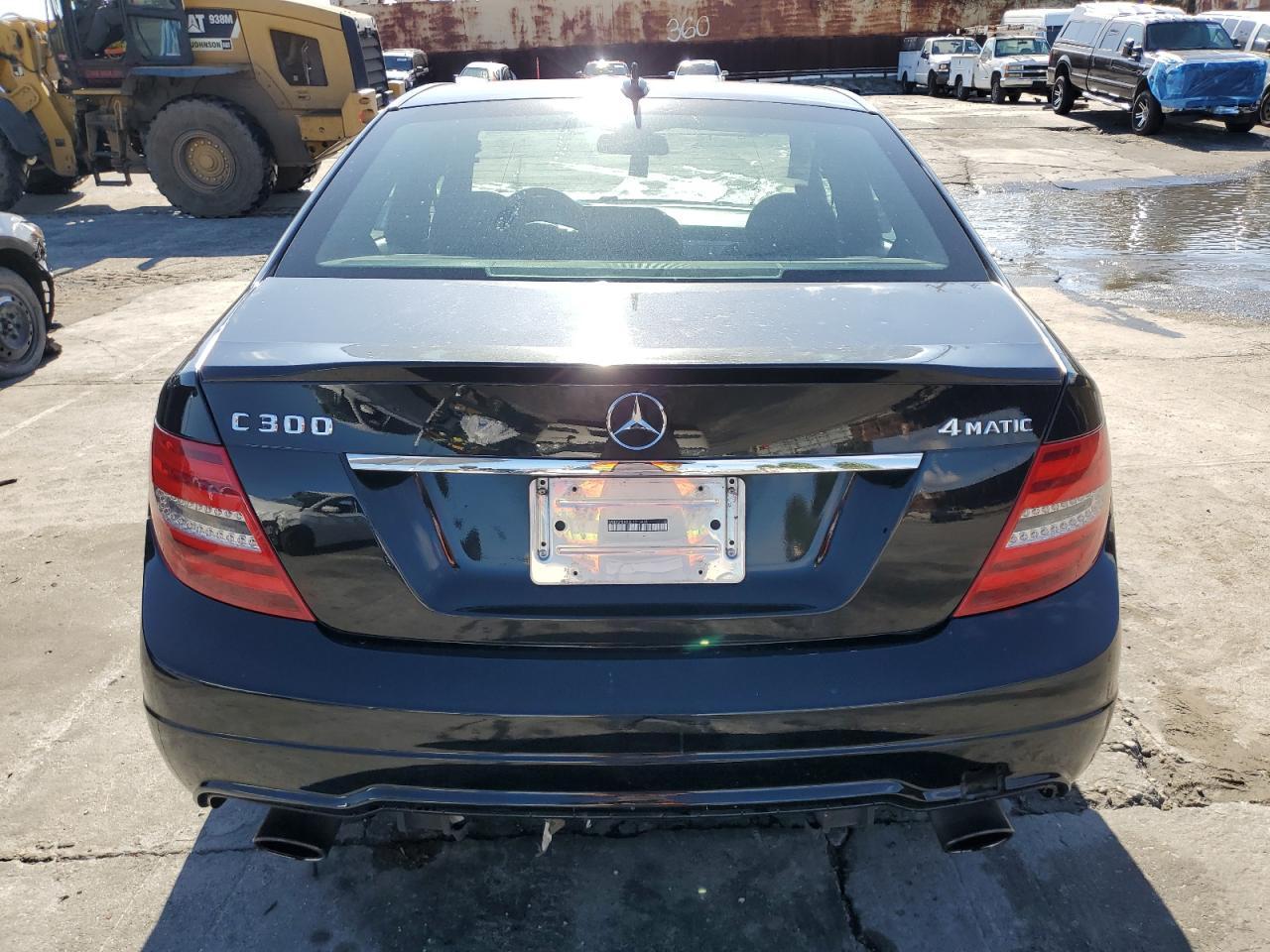 2014 Mercedes-Benz C 300 4Matic - Фото 6