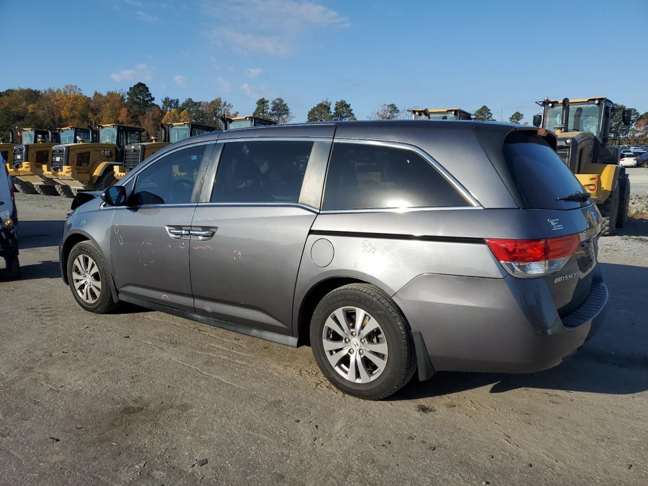 2016 Honda Odyssey Ex - Image 2