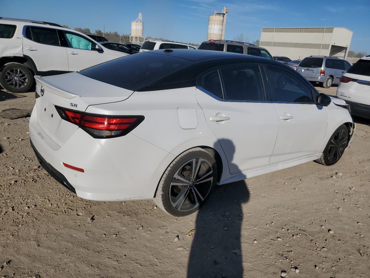2021 Nissan Sentra Sr - Фото 3