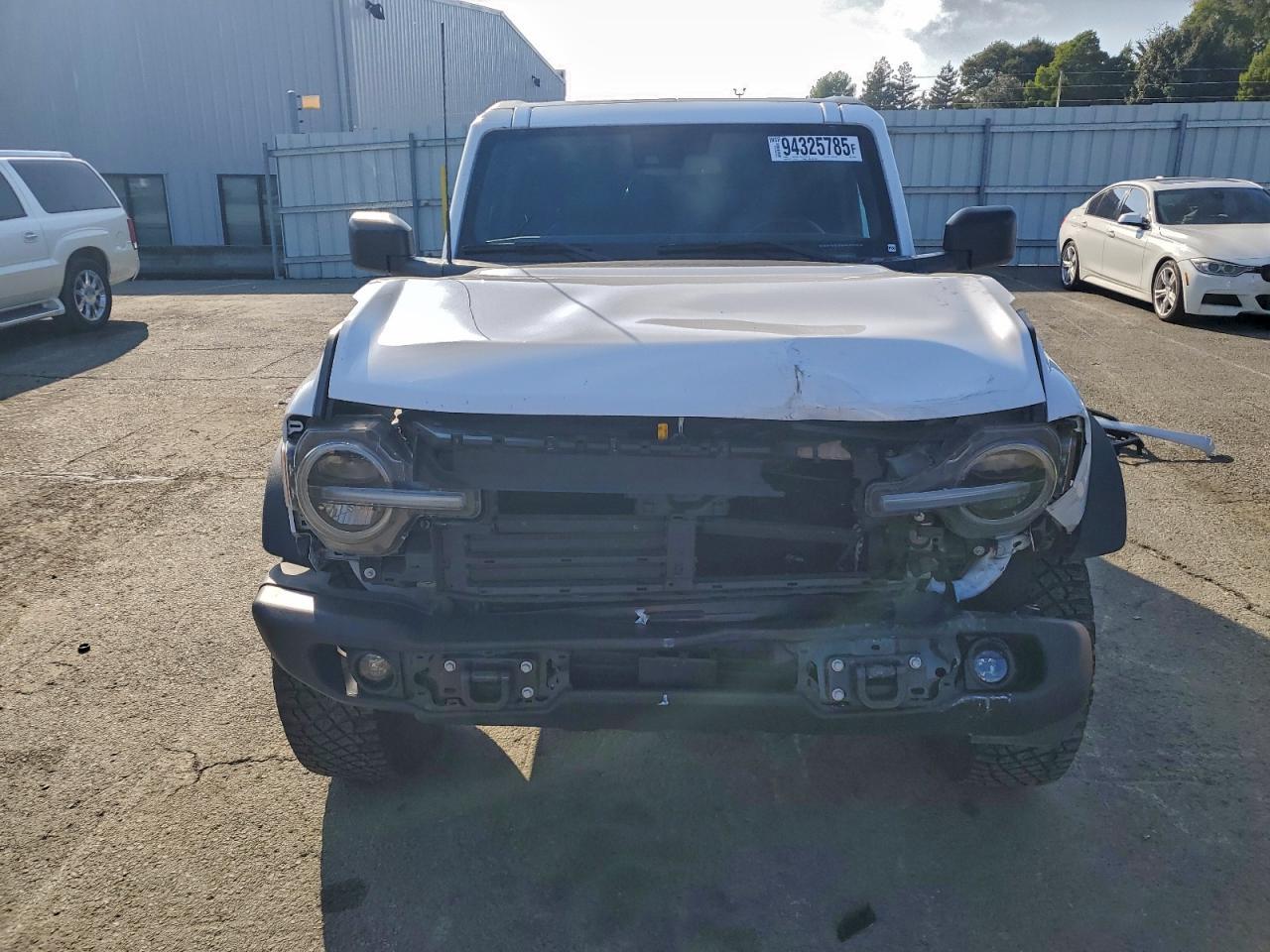 2023 Ford Bronco Base - Image 5