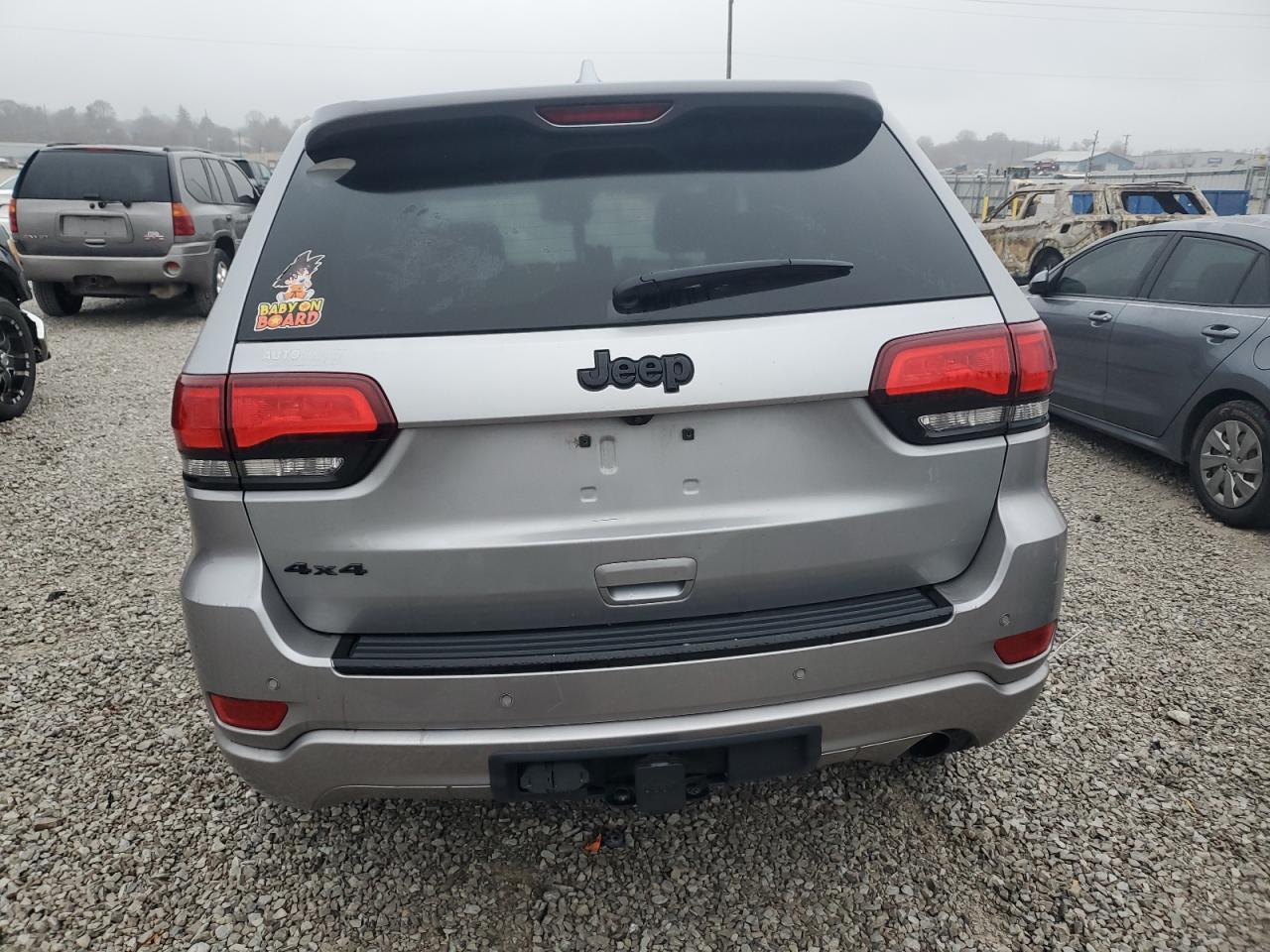 2017 Jeep Grand Cherokee Laredo - Фото 6