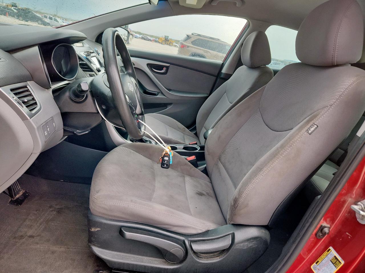 2014 Hyundai Elantra Se - Фото 7