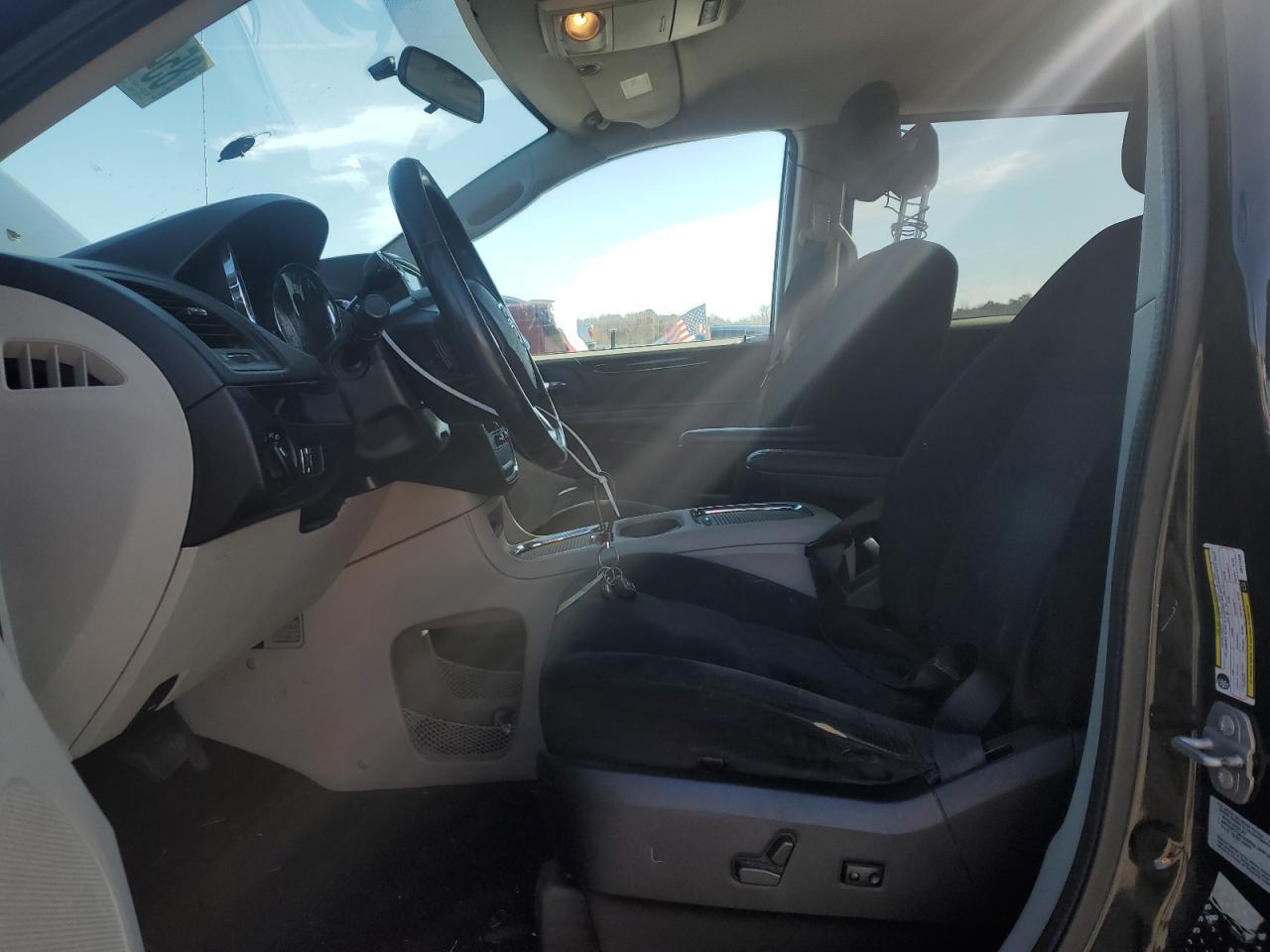 2016 Dodge Grand Caravan Sxt - Image 7