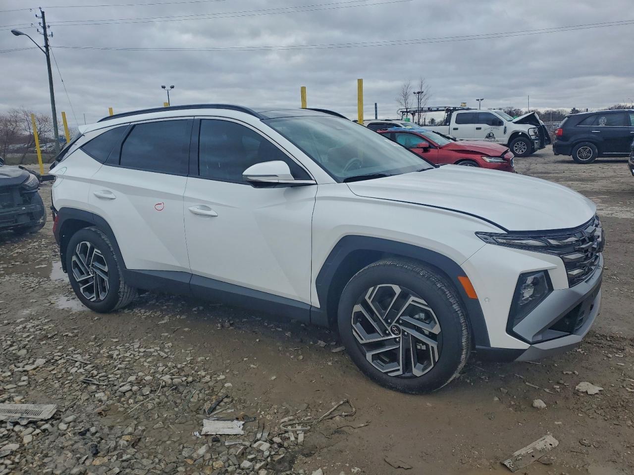 2025 Hyundai Tucson Limited - Image 4