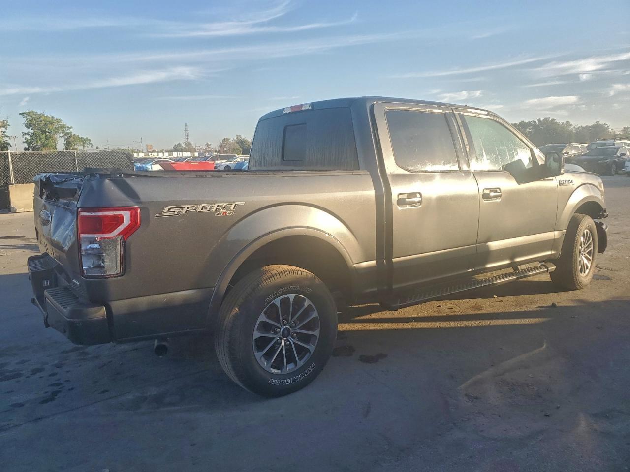 2020 Ford F150 Supercrew - Фото 3