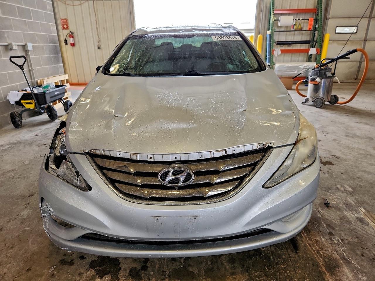 2011 Hyundai Sonata Se - Image 5