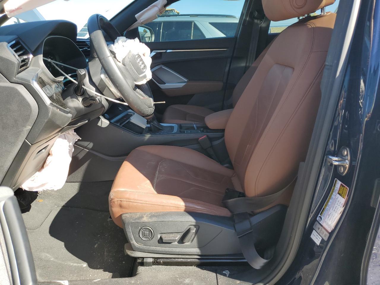 2020 Audi Q3 Premium - Фото 7